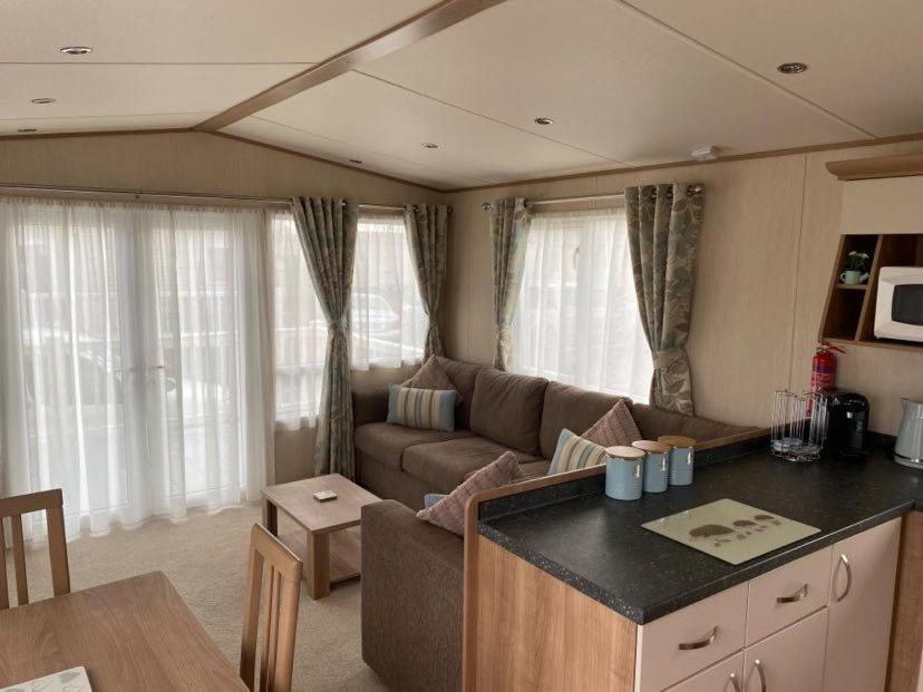 Kingfisher Court 2 Tattershall Lakes With Hot Tub Exterior photo